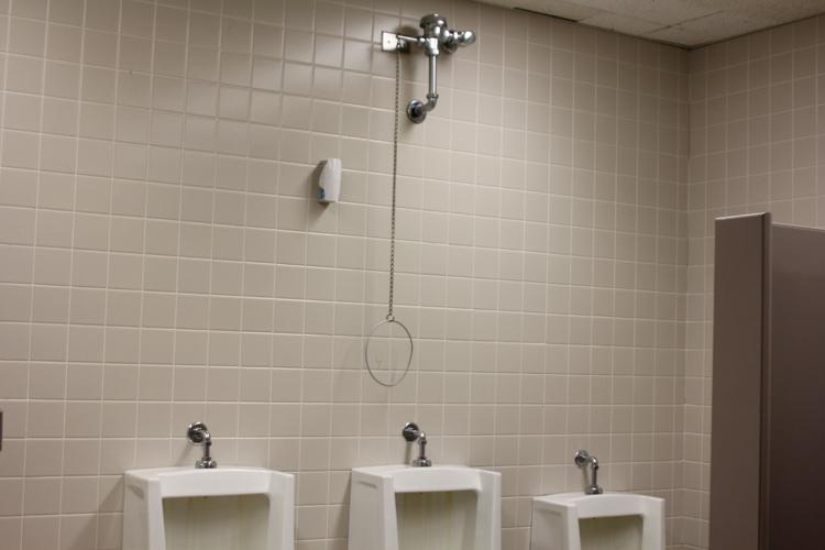Hot and Not: Men’s Bathrooms on Campus