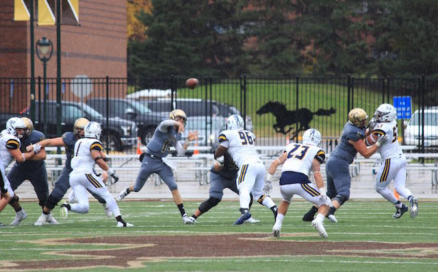 Hudson and Simmons lead SMSU football team to victory